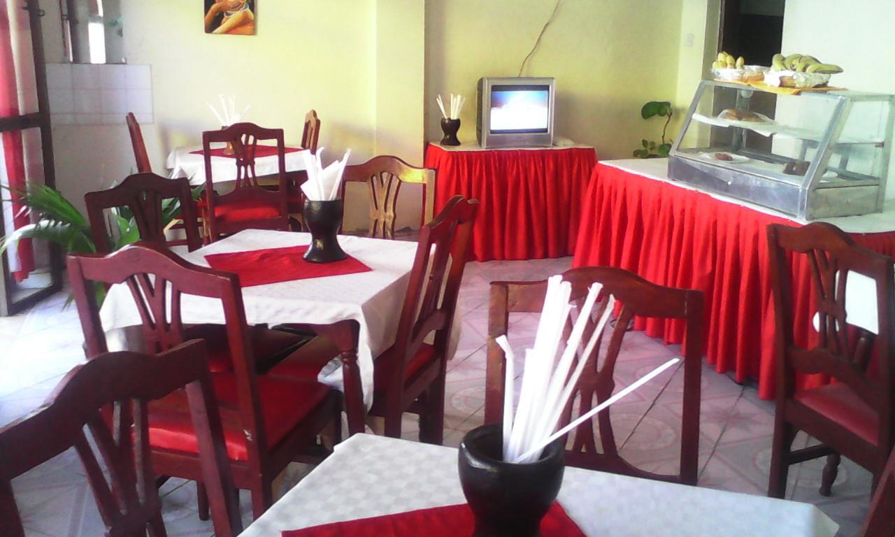 Riversand Hotel Kisumu Exterior foto